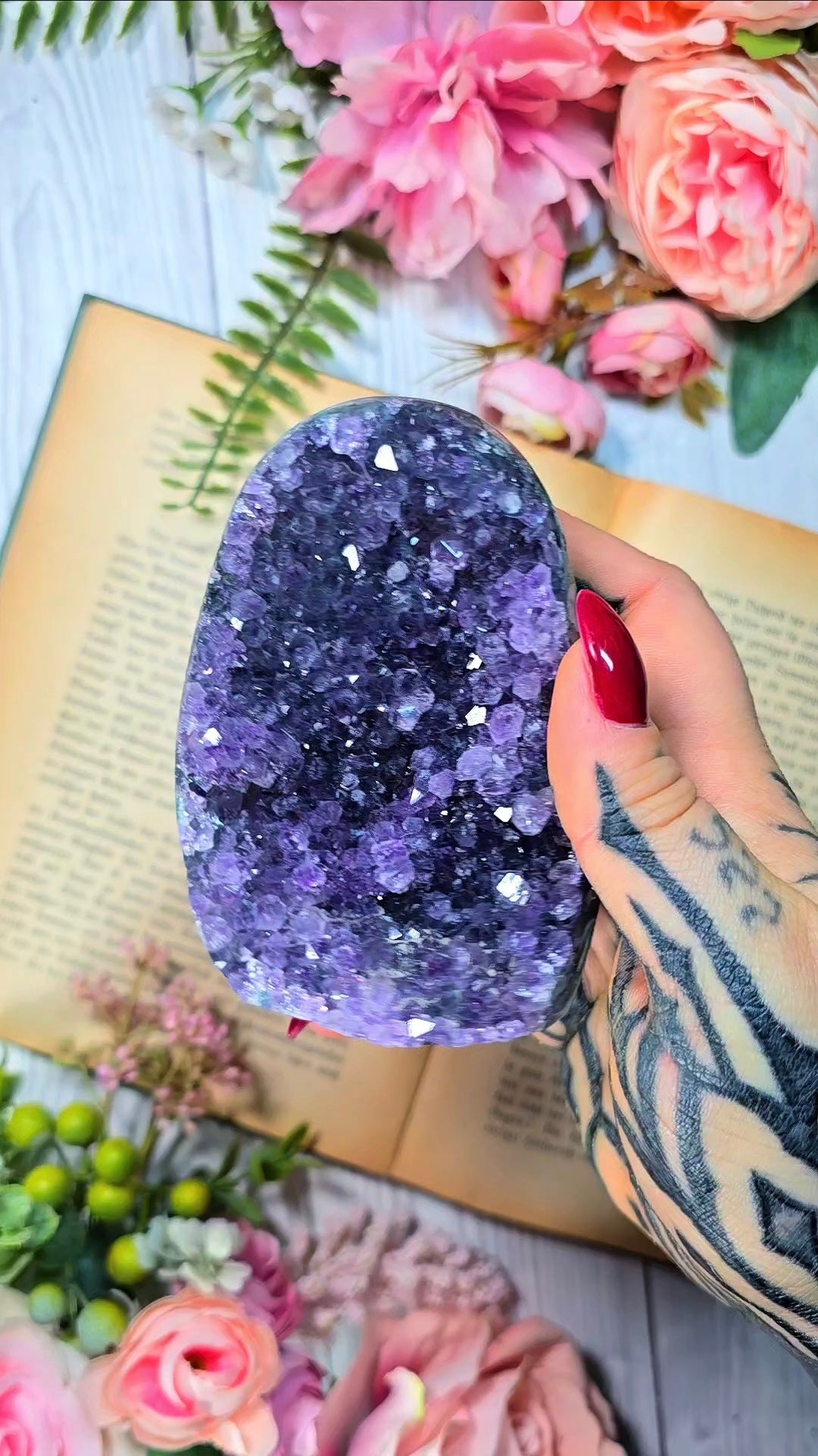 Green/Purple Rainbow Amethyst Cut Base R28