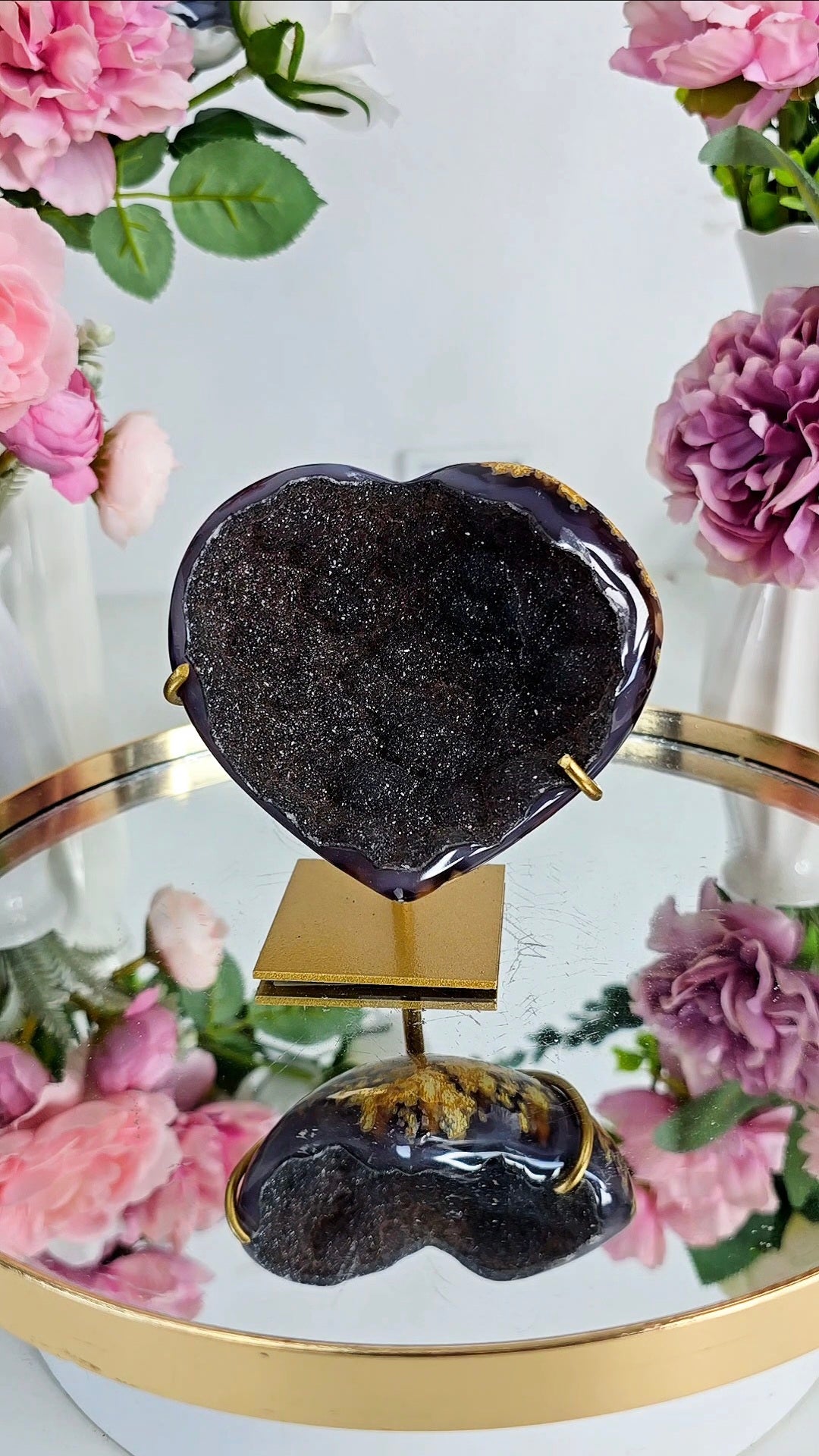 Druzy Agate Heart on stand 264