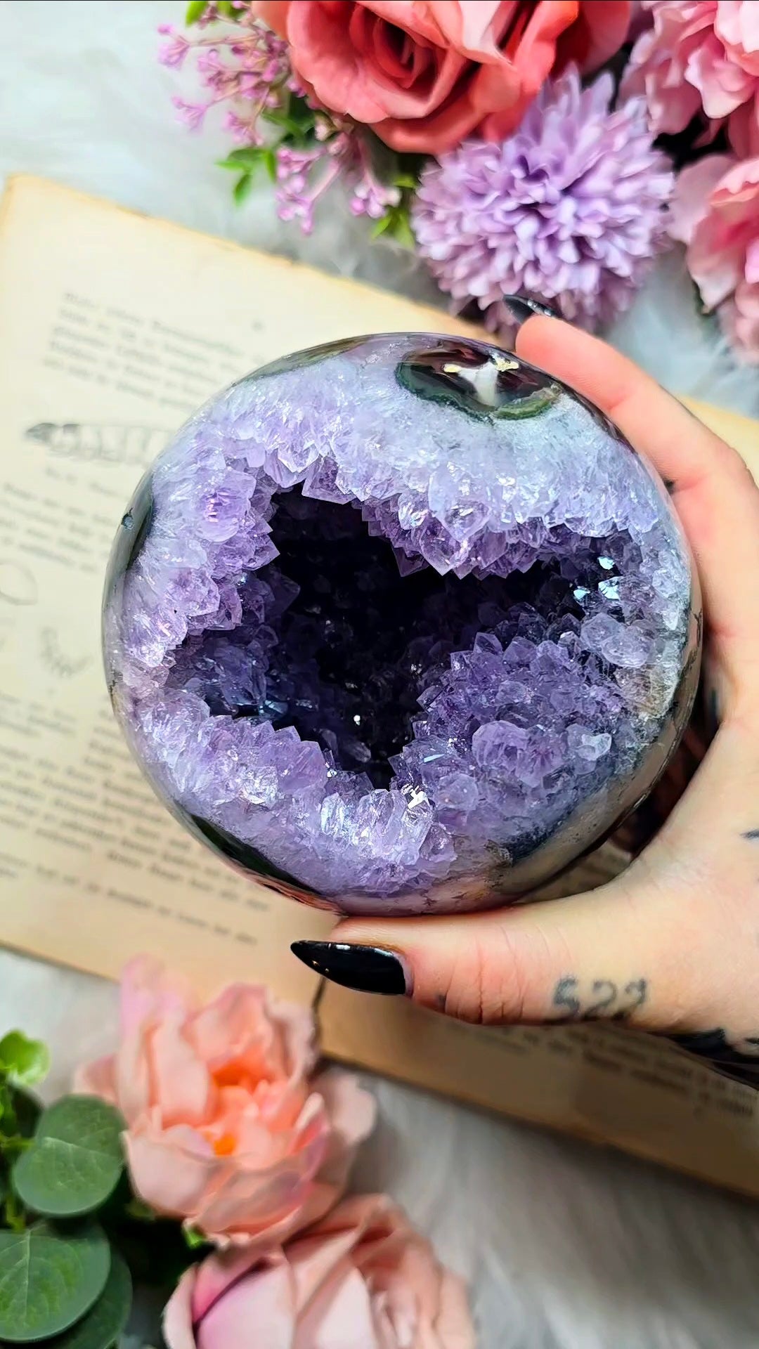 Amethyst Sphere CS213