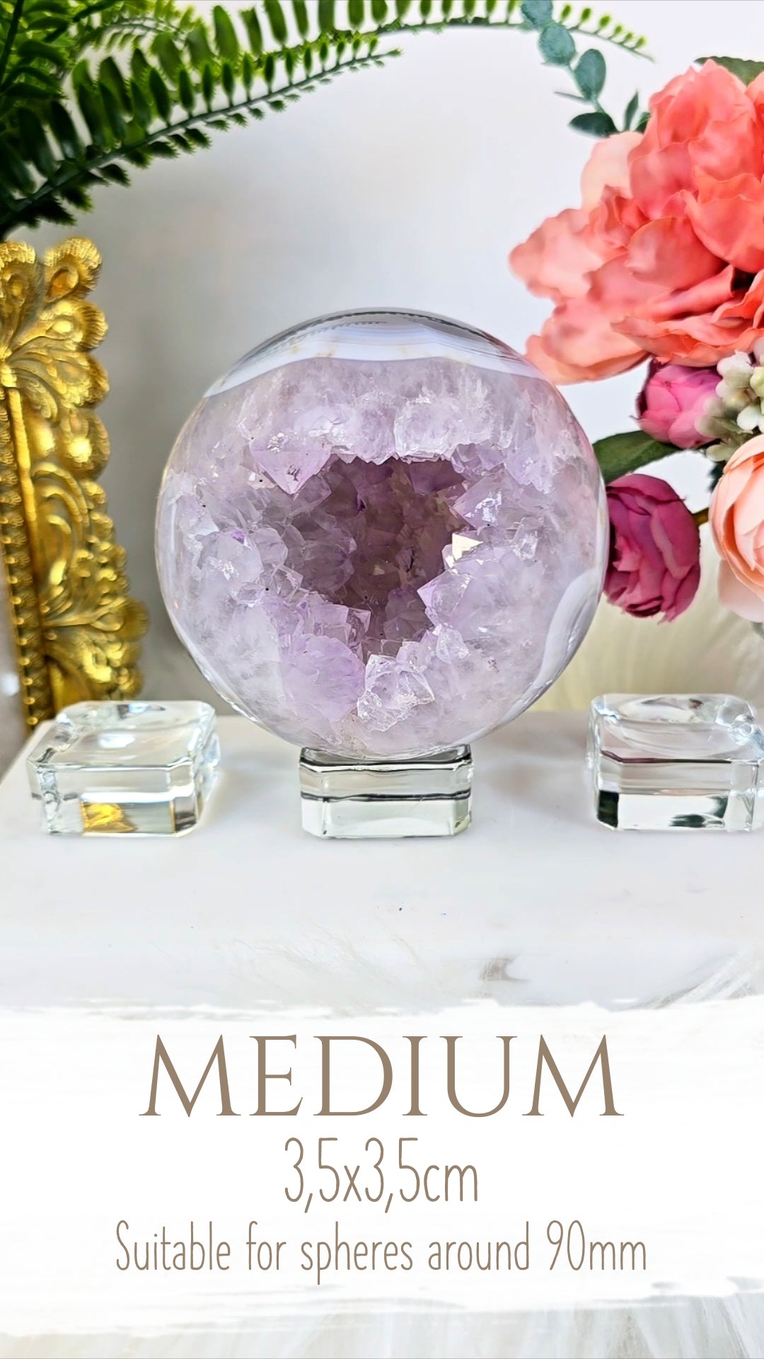 Clear Acrylic Sphere Stands