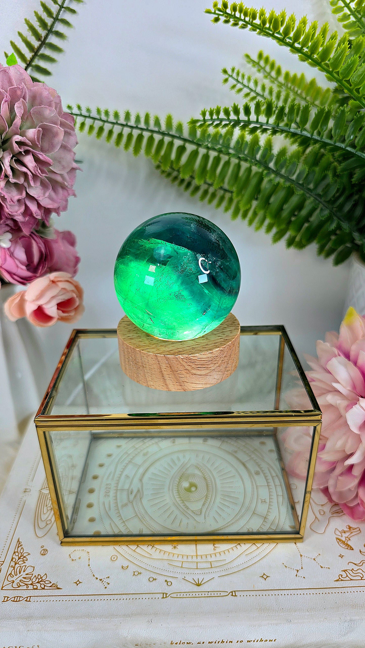 LED-Light Stand SMALL for Spheres and other Crystals