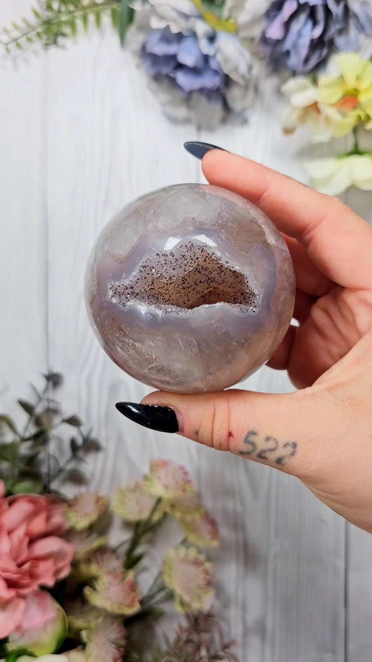 Druzy Agate / Quartz Sphere CS92