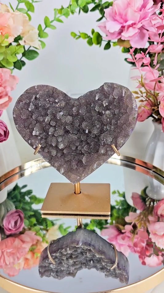 Druzy Amethyst/ Zeolite Heart on stand H32