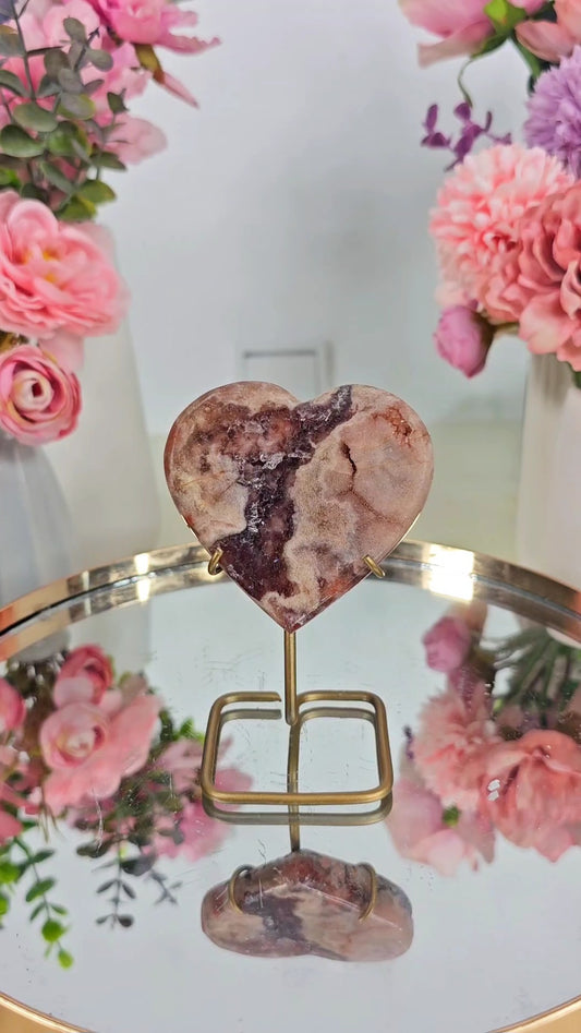 Pink Amethyst Heart on stand H35