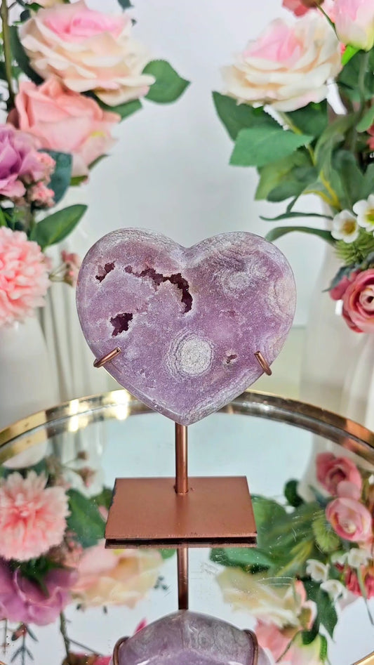 Pink Amethyst Heart on stand H80