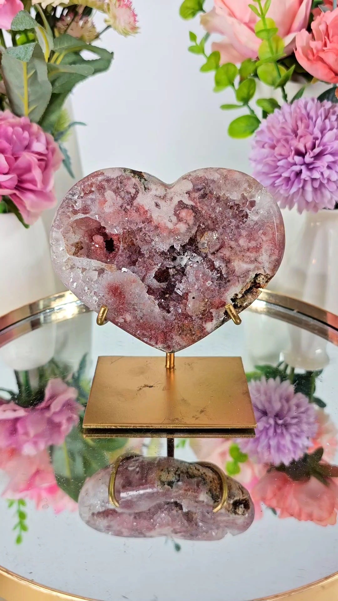 Pink Amethyst Heart on stand H101