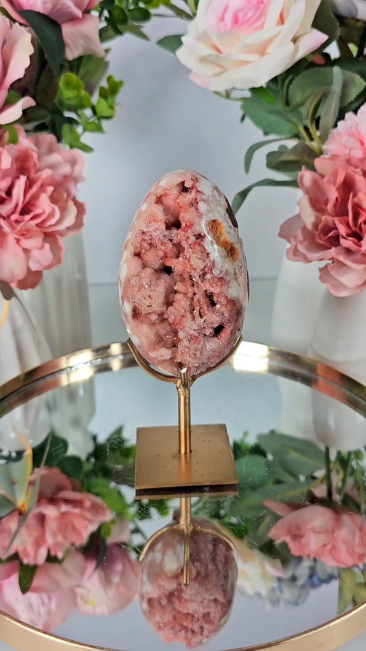 Pink Amethyst Egg on stand CE14