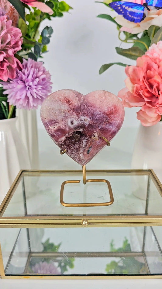 Pink Amethyst Heart on stand H121