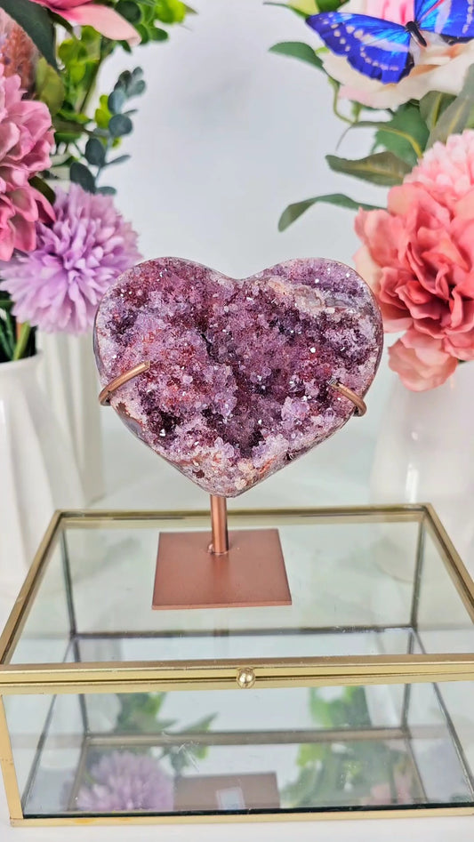 Pink Amethyst Heart on stand H122