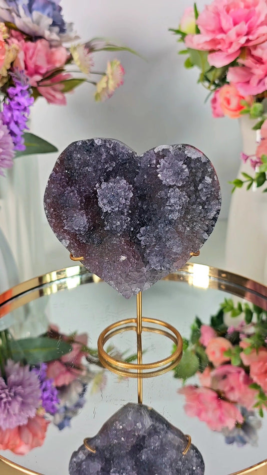 Zeolite / Flower Amethyst Heart on stand H146