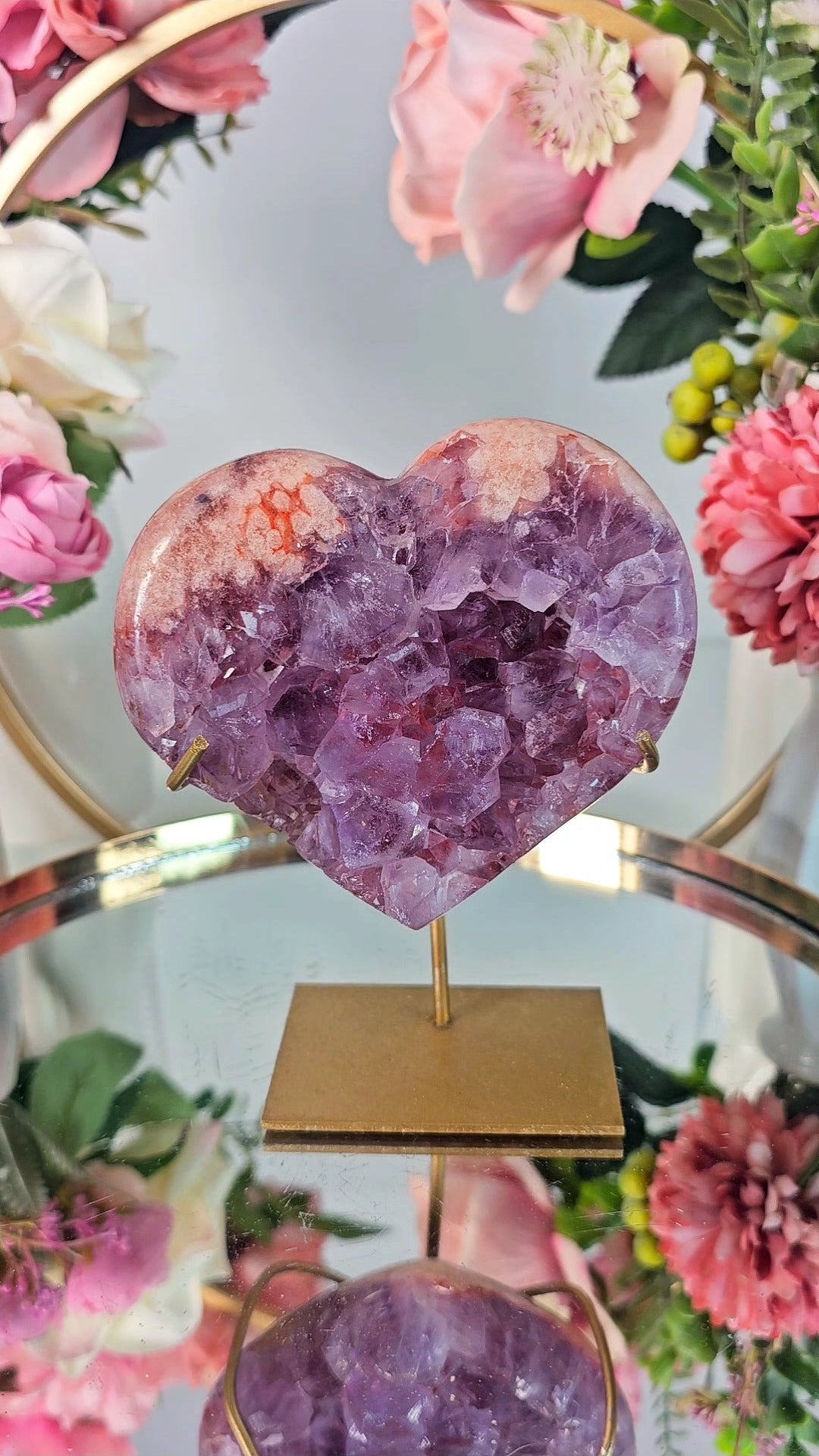 Pink Amethyst Heart on stand H176