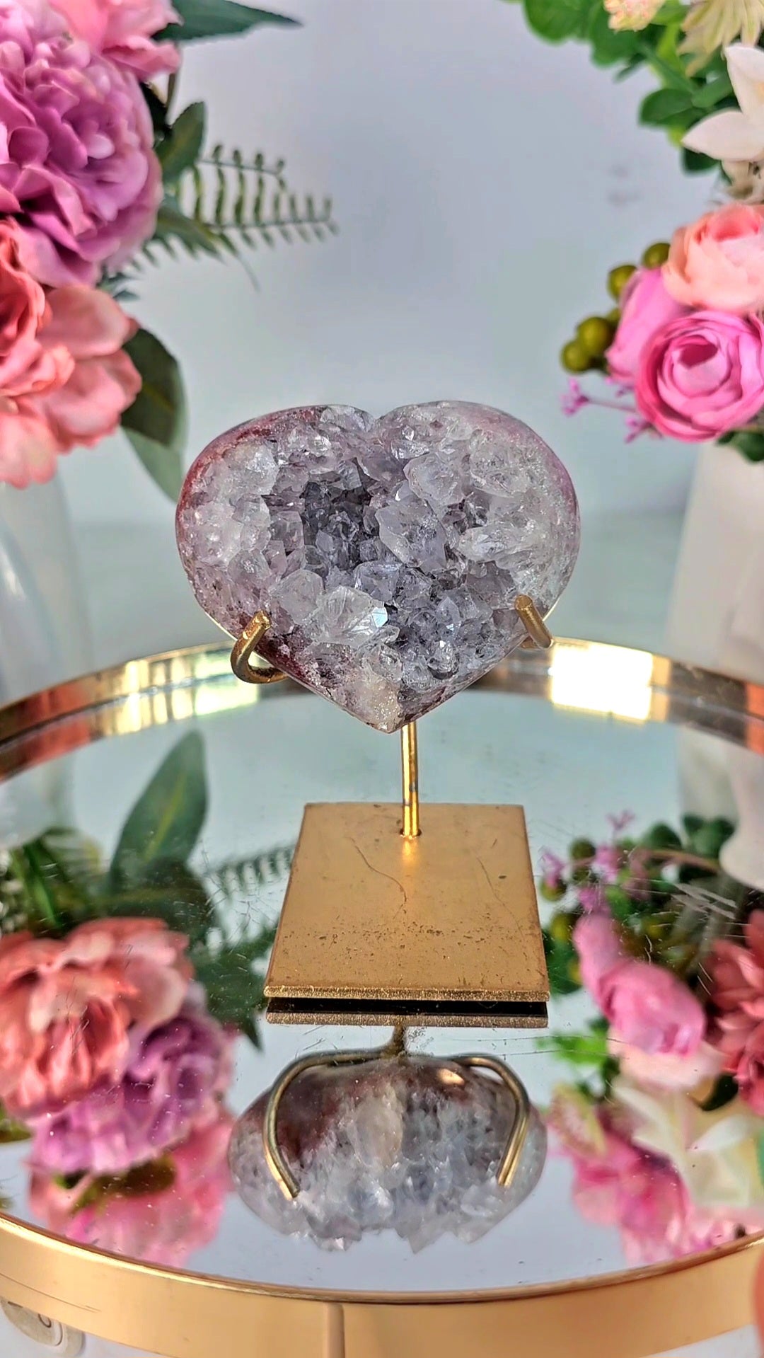 Pink Amethyst Heart on stand H184