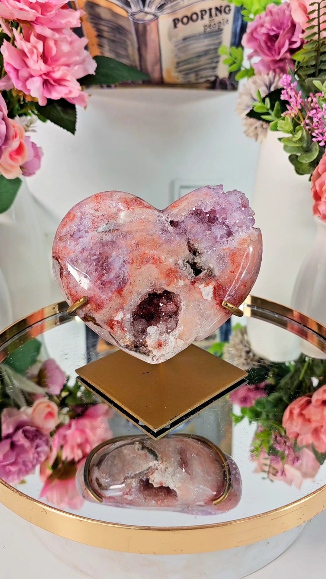 Pink Amethyst Heart on stand H198