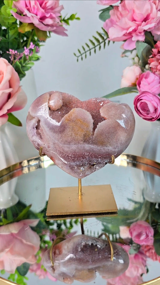 Pink Amethyst Heart on stand H205