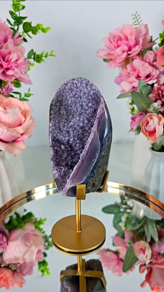 Amethyst Cut Base on Stand 37