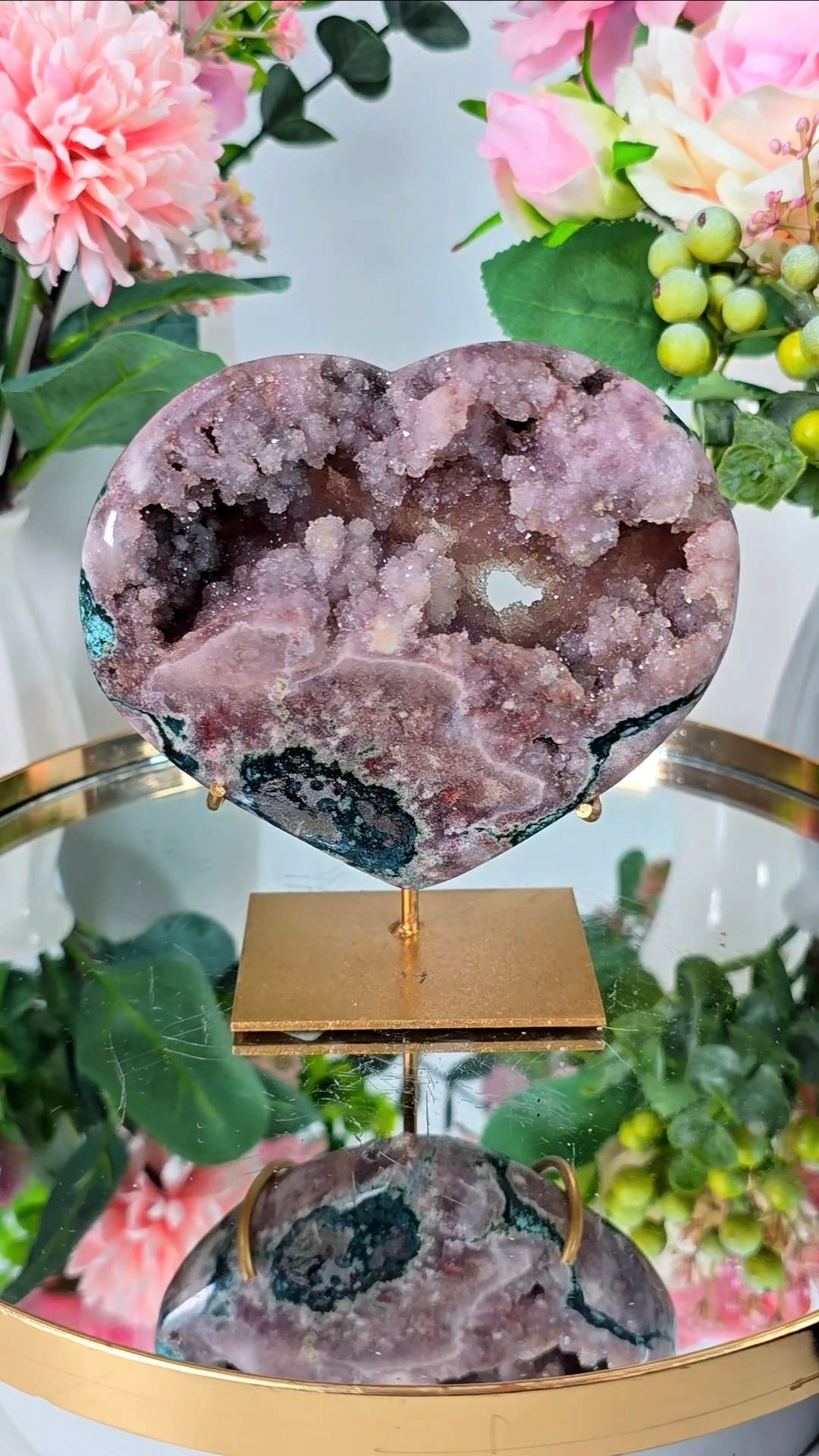 Pink Amethyst Heart on stand H212