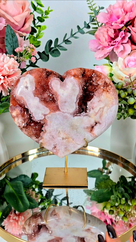 Pink Amethyst Heart on stand H218