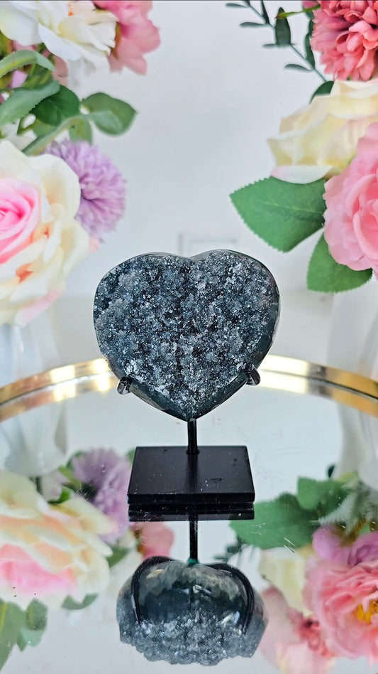 Druzy Rainbow Amethyst Heart on stand 248