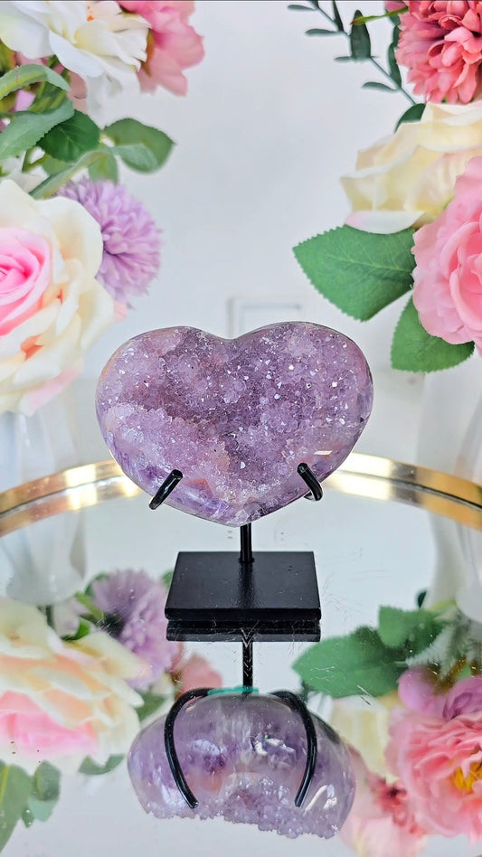 Druzy Rainbow Amethyst Heart on stand 246