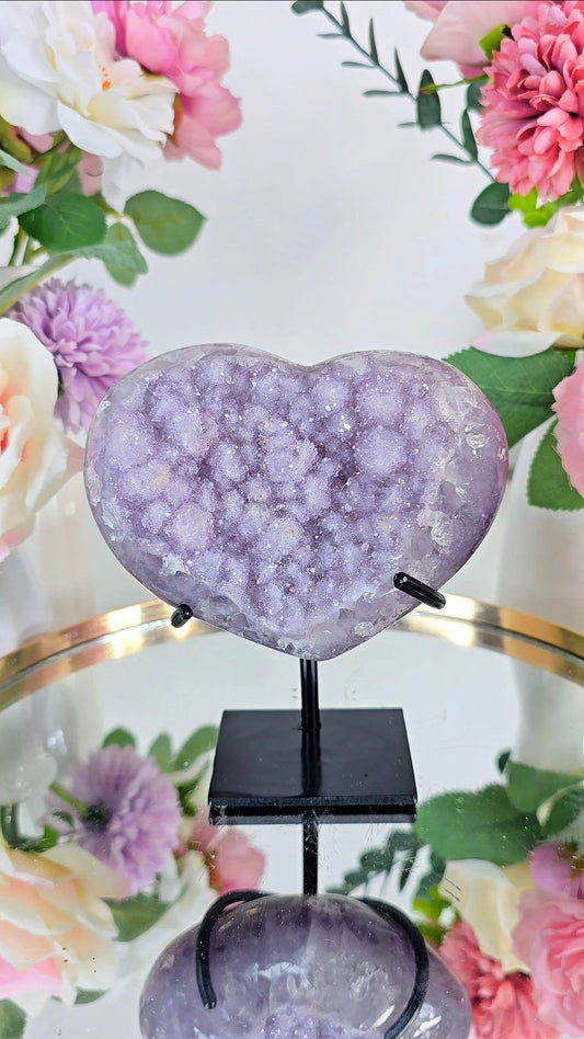 Druzy Rainbow Amethyst Heart on stand 251