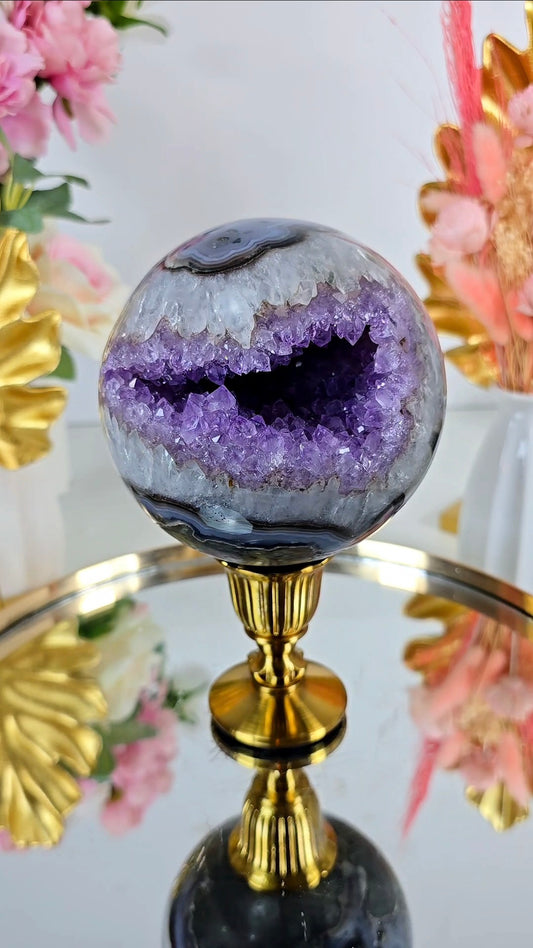 Amethyst / Agate Sphere CS223