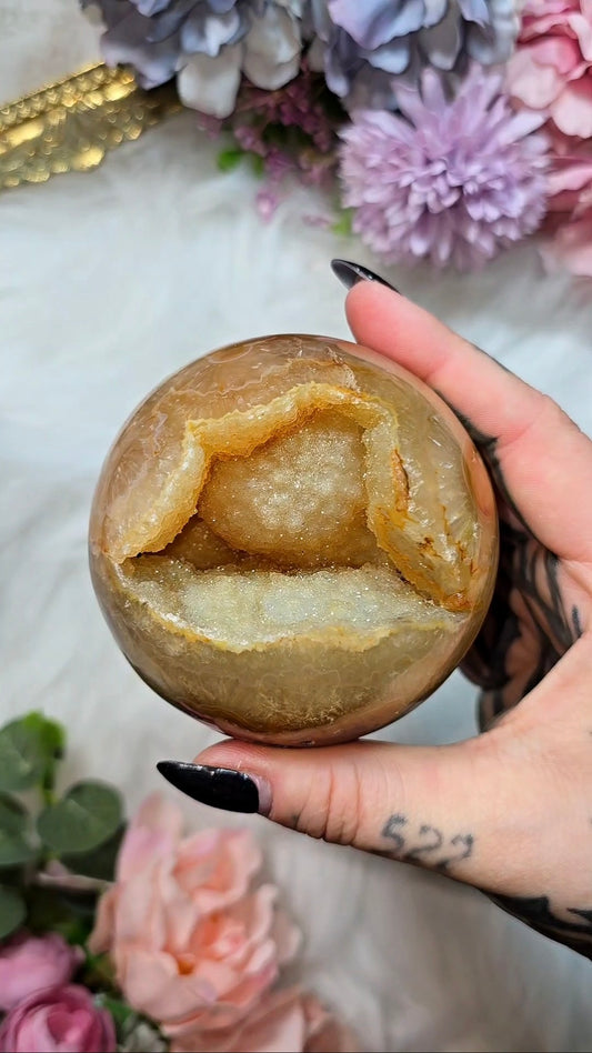 Druzy Agate Sphere CS238