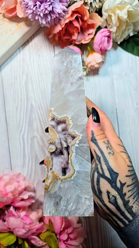 Druzy Agate tower / obelisk CT568