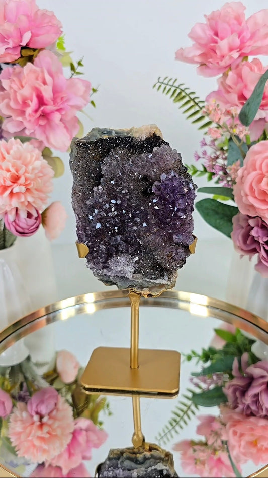 Druzy Amethyst with Hematite on stand A09
