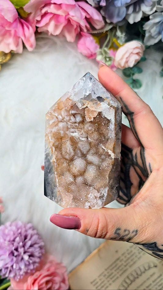 Sugar Druzy Quartz / Agate tower CT586