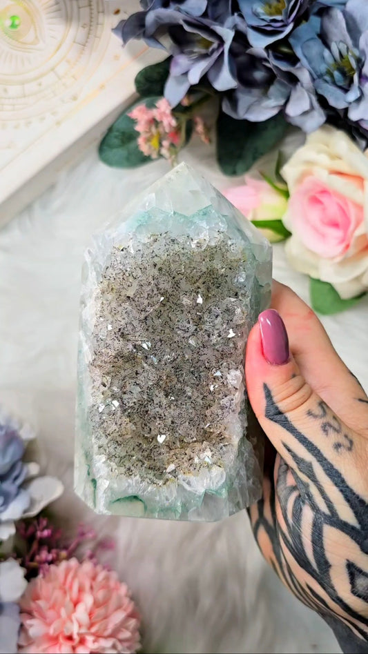 Green Quartz Tower CT609