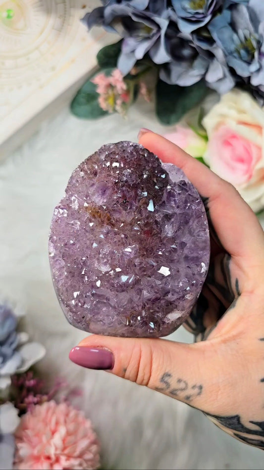 Amethyst Formation Cut Base 64