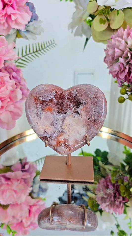 Pink Amethyst Heart on stand H15