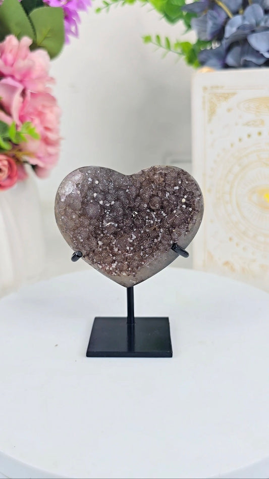Rainbow Amethyst Heart on stand H25