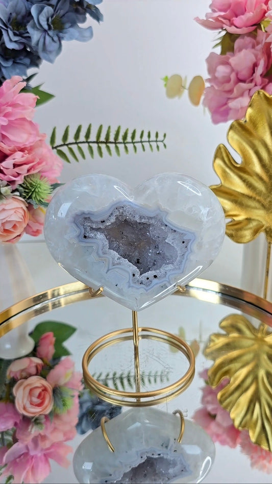 Druzy Agate Heart on stand H43