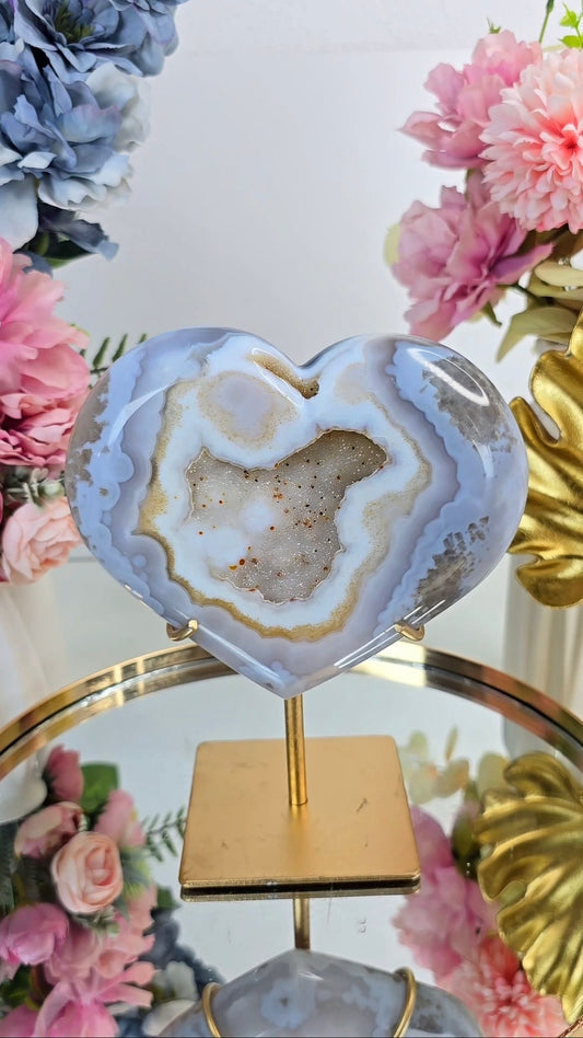 Druzy Agate Heart on stand H45