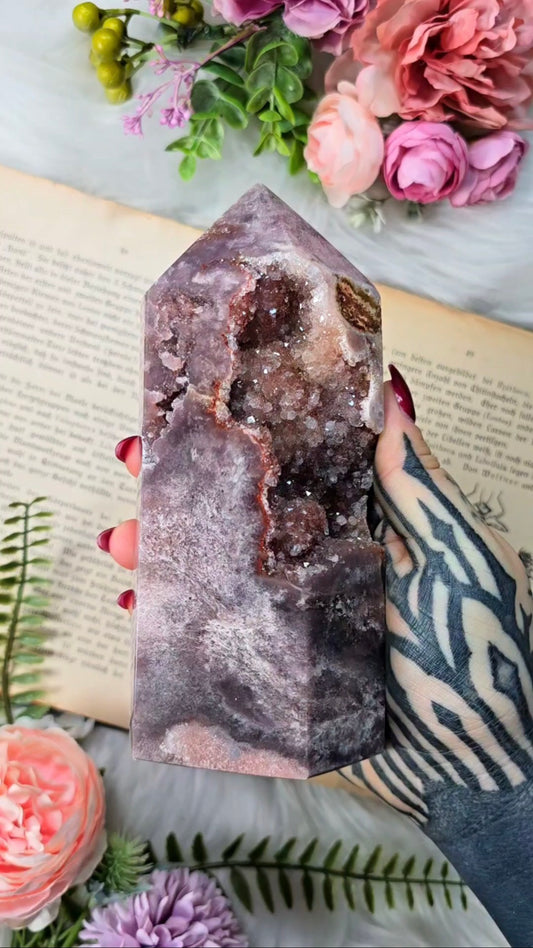 Pink Amethyst tower CT702