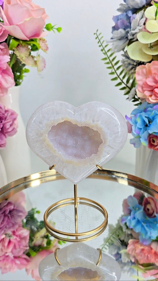 Druzy Agate Heart on stand H53
