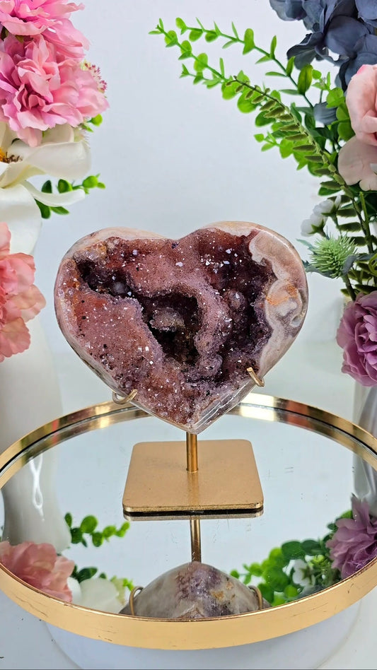 Pink Amethyst Heart on stand H61