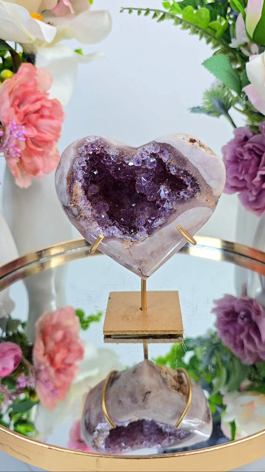 Pink Amethyst Heart on stand H57