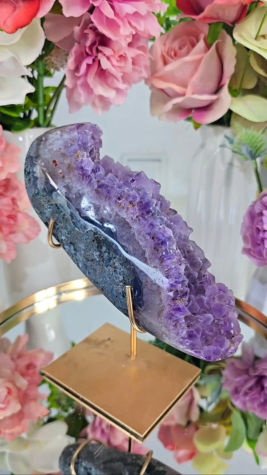 Sugar Druzy Amethyst on stand