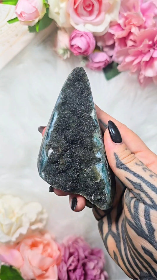 Rainbow Amethyst Cut Base 78