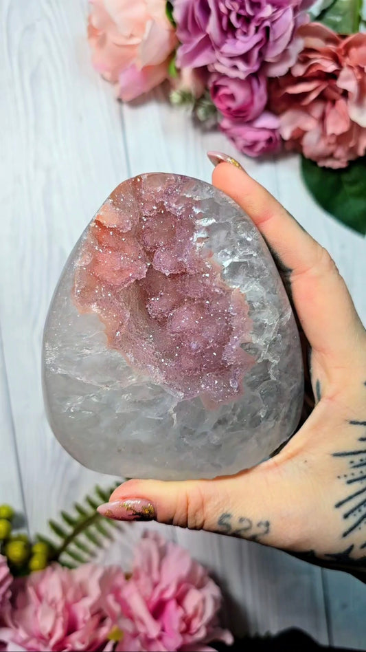 Pink Rainbow Amethyst Cut Base 90