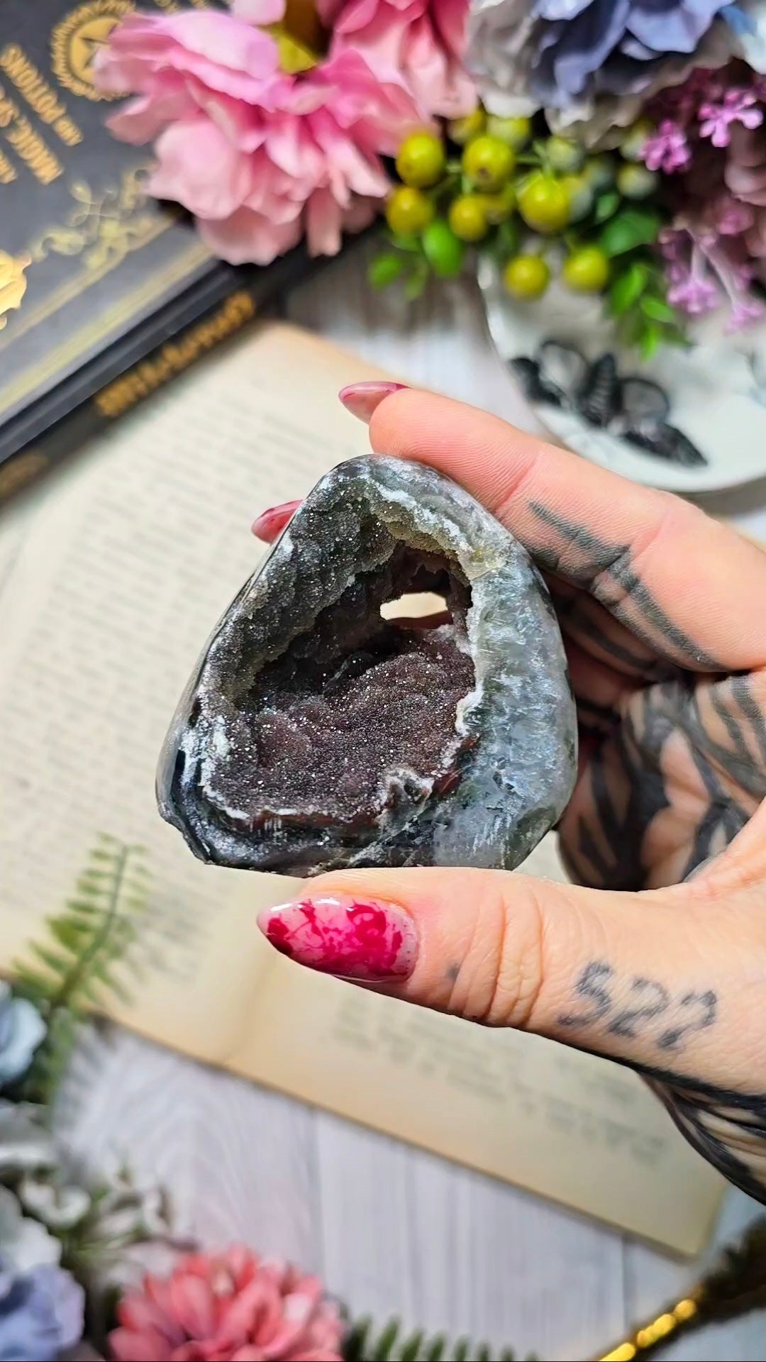 Rainbow Amethyst Cut Base 92