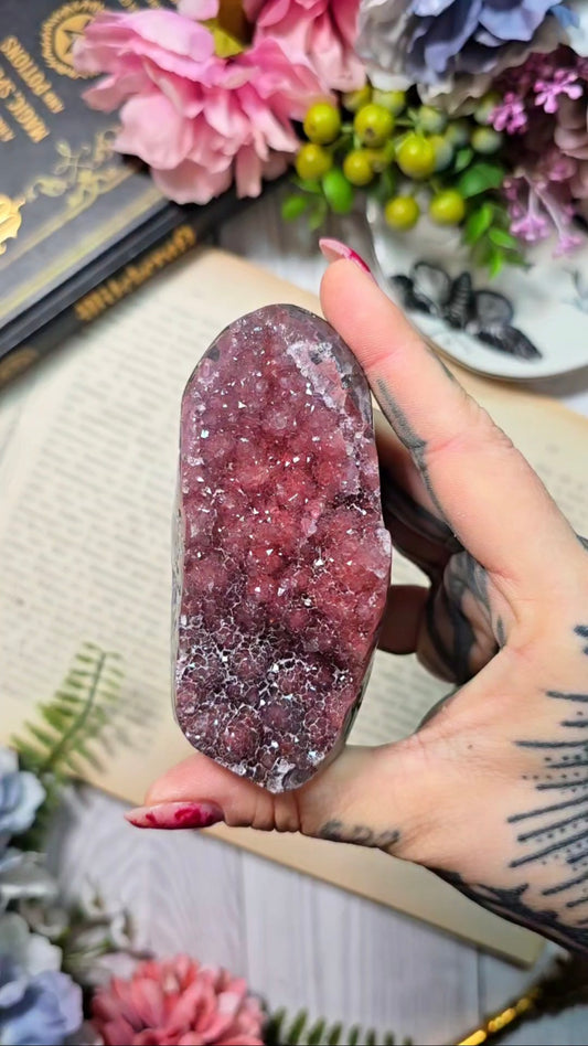 Rainbow Amethyst Cut Base 97