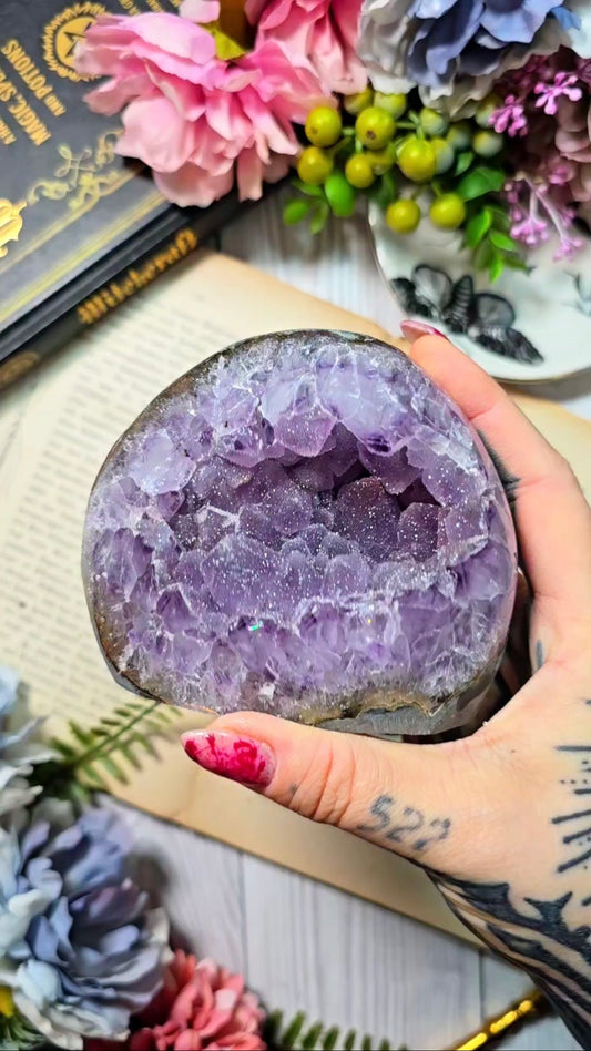 Rainbow Amethyst Cut Base 100