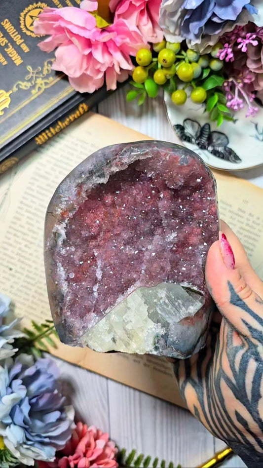 Rainbow Amethyst Cut Base 101