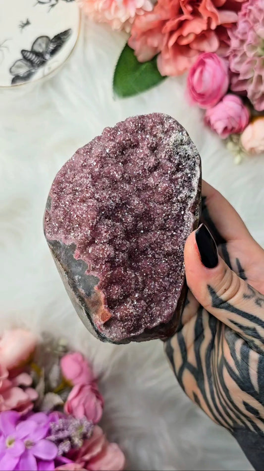 Rainbow Amethyst Cut Base 110