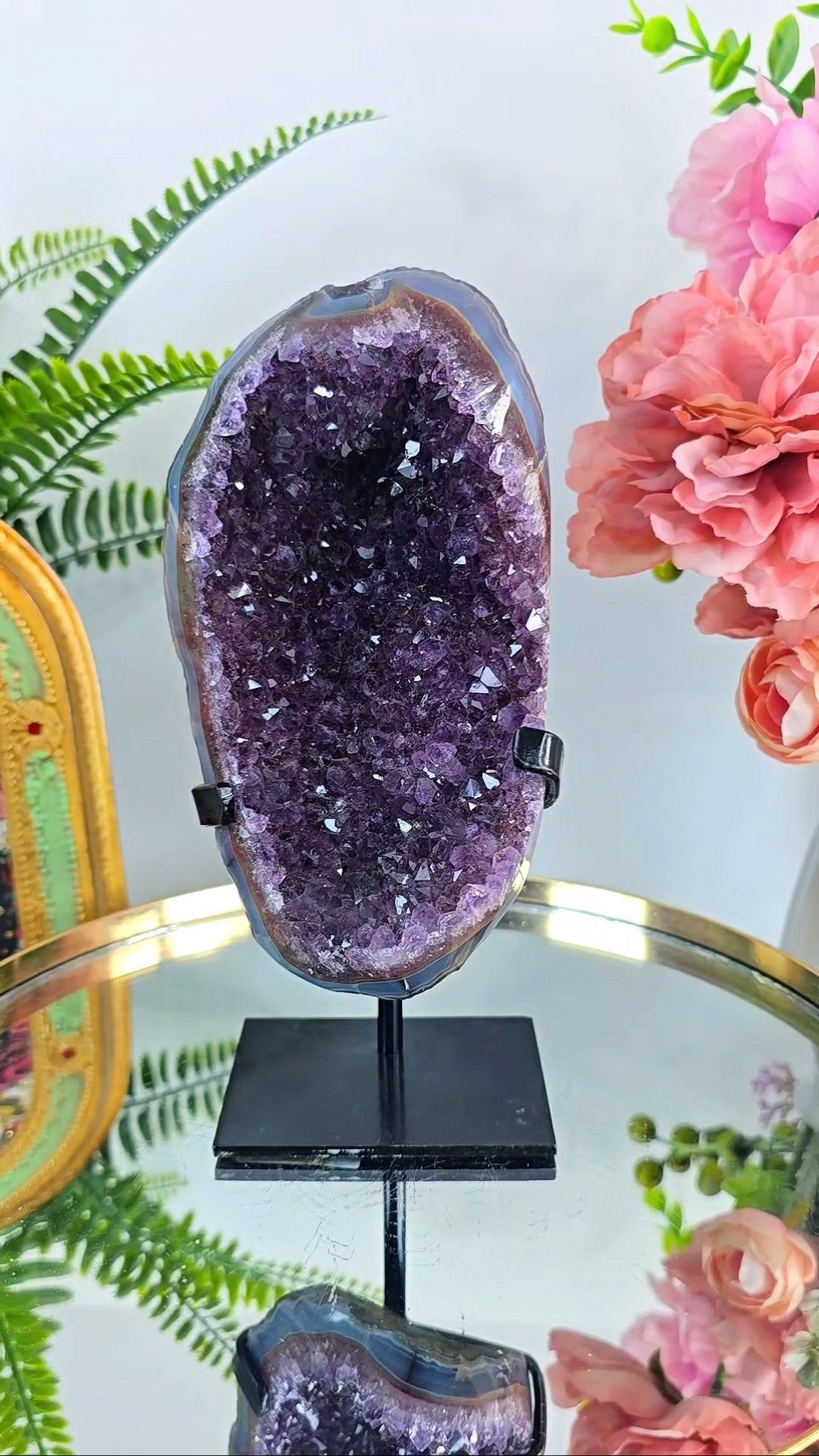 Druzy Amethyst / Agate on Stand 75