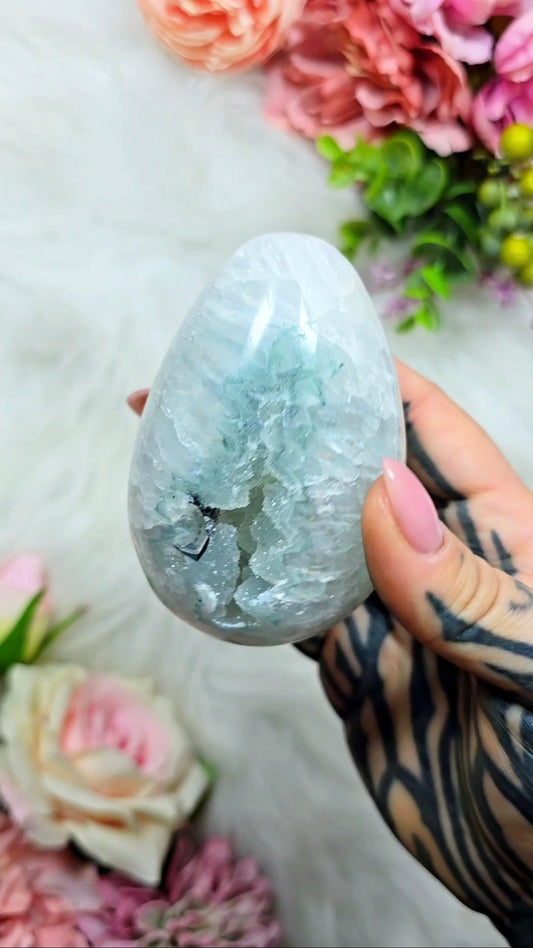 Sugary Druzy Rainbow Amethyst Egg 21