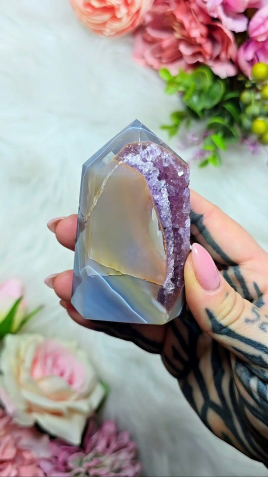 Druzy Agate / Amethyst tower CT770